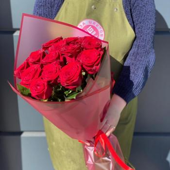 Красные розы 60 см 15 шт. (Россия) (код  22407omsk)