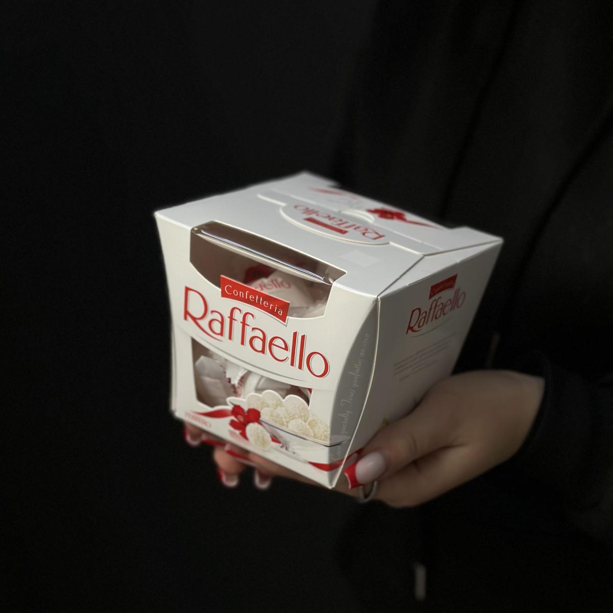 Конфеты Raffaello 1шт