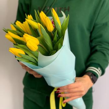 Тюльпаны жёлтые 15 шт артикул букета: 9295om