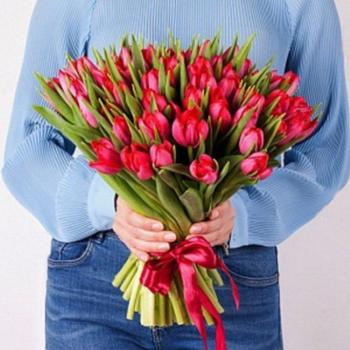 Тюльпаны красные 51 шт Артикул  95810